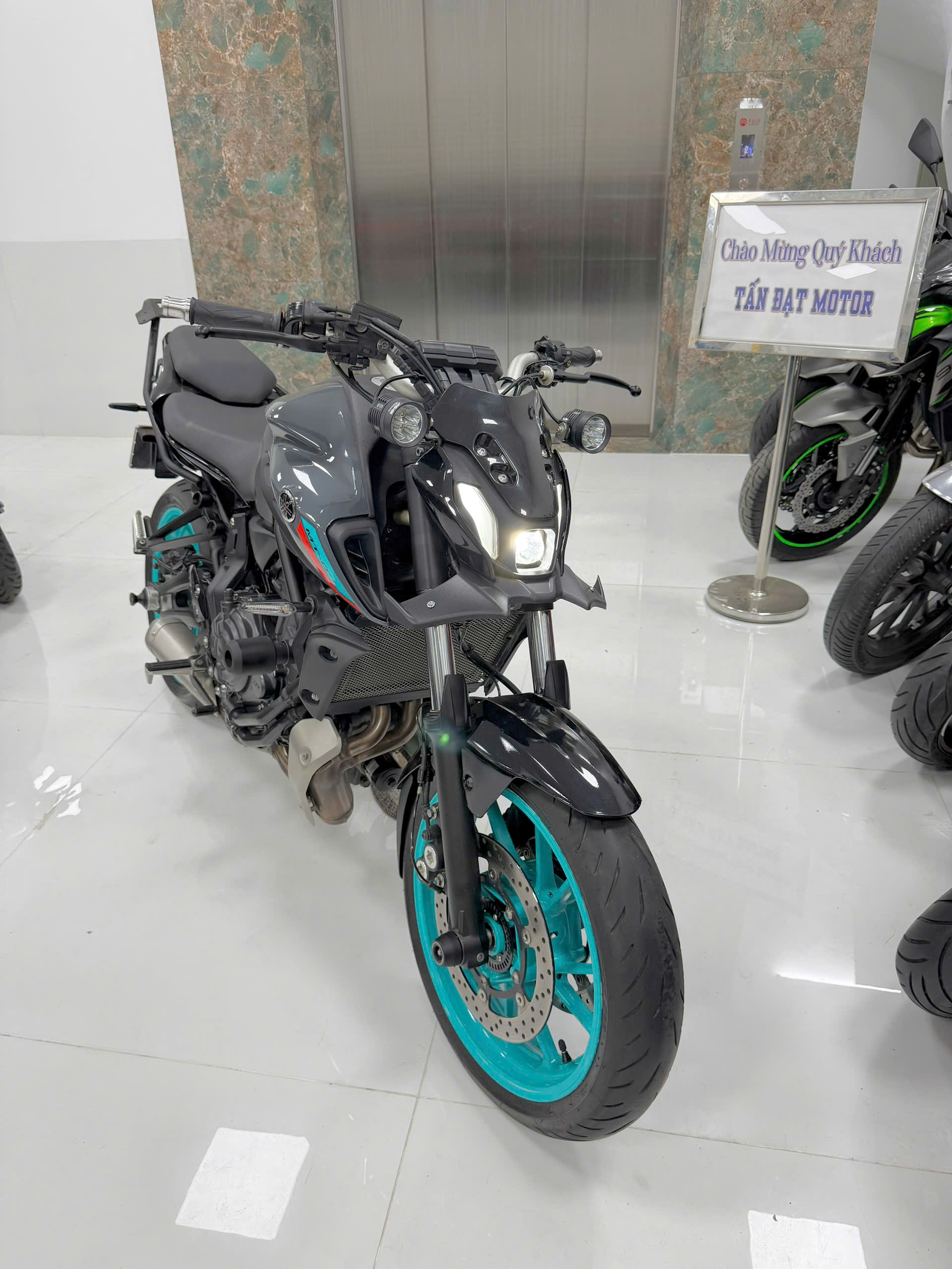 Bán MT07 Máy Bốc Xé Gió , Giá Sinh Viên Dễ Chơi