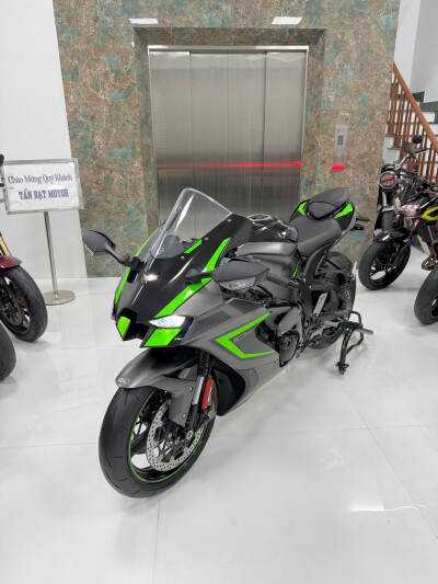 ZX10R Siêu Lướt Rẻ Thế Này Thì Mua ZX6R Làm Gì Nữa