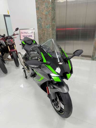 ZX10R Siêu Lướt Rẻ Thế Này Thì Mua ZX6R Làm Gì Nữa