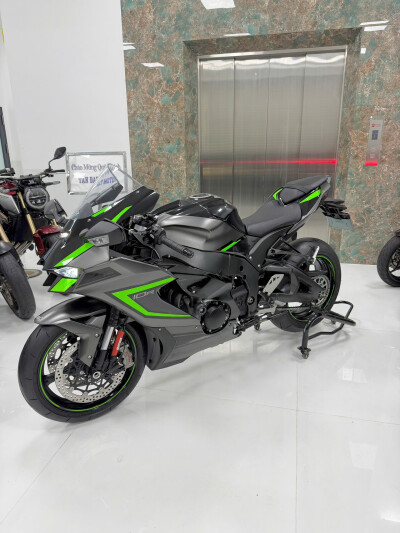 ZX10R Siêu Lướt Rẻ Thế Này Thì Mua ZX6R Làm Gì Nữa