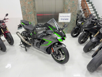 ZX10R Siêu Lướt Rẻ Thế Này Thì Mua ZX6R Làm Gì Nữa