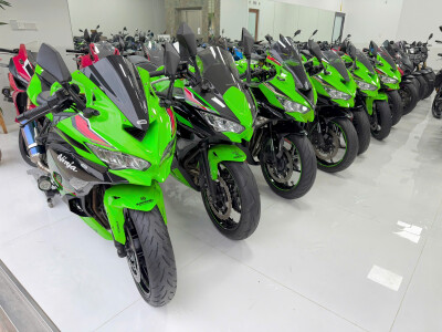 Bán 2 Xe ZX25R 2021 2022, Máy Nguyên Zin Đại Chất Tại Tấn Đạt Motor