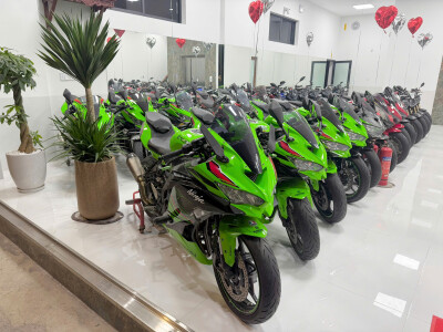 Bán 2 Xe ZX25R 2021 2022, Máy Nguyên Zin Đại Chất Tại Tấn Đạt Motor