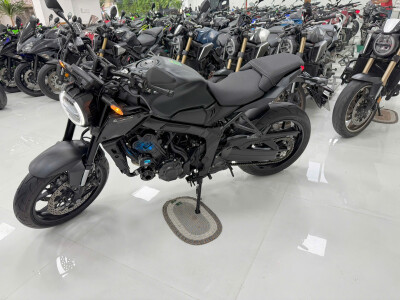 Bán Honda CB650R Black Edition mới 99,9%, Dành Riêng Những Thượng Khách Khó Tính & Mê Cái Đẹp