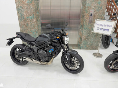 Bán Honda CB650R Black Edition mới 99,9%, Dành Riêng Những Thượng Khách Khó Tính & Mê Cái Đẹp