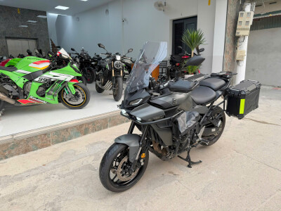 BÁN TRACER 9 MÀU XÁM FULL ĐỒ CHƠI – ĐKLĐ 2025, ODO HƠN 9.000 KM