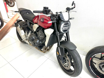 Bán Xe HONDA CB1000R Đỏ Đen Siêu Mới, Chất Lượng Cao Chọn Lọc