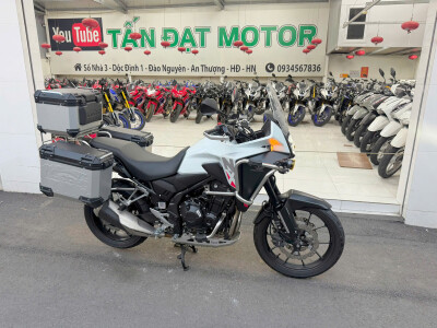 BÁN HONDA NX500 TRẮNG SIÊU LƯỚT, KÈM FULL ĐỒ CHƠI VIP CỰC CHẤT