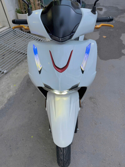 BÁN HONDA SH160I ABS MODEL 2026 Kèm Sẵn Đồ Chơi Đèn Gần 10 Triệu
