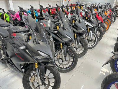 10 Triệu Đã Quất Được CBR150R Đời Cao Đèn LED Tại Tấn Đạt Motor rồi AE Ơi