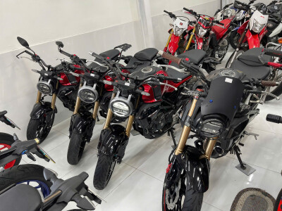 Bán CB150R Form Mới Đèn LED, Dáng Neo Sport Cafe Khiến Triệu Chàng Trai Si Mê