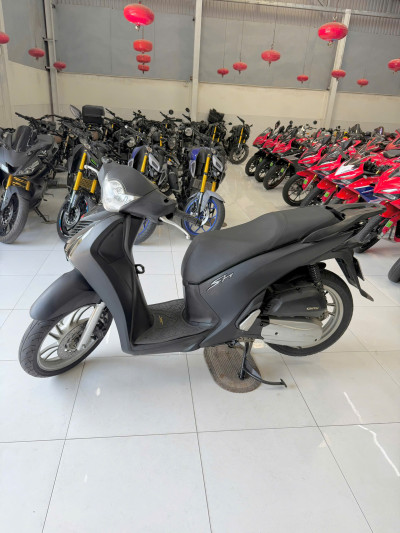 Bán SH150i Smartkey Giá Sinh Viên, Máy Zin Đại Chất, Góp 15 Triệu Nhận Xe Tại Tấn Đạt Motor
