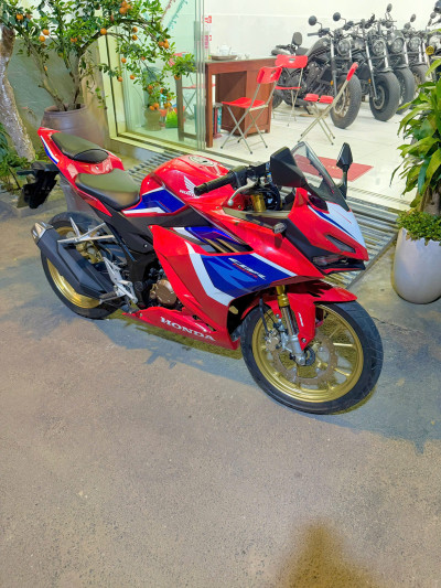 Bán Honda CBR150R HRC 2026 Siêu Lướt, XE ĐẸP GẦN NHƯ TRONG HÃNG