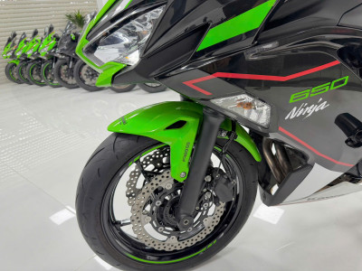 100 Triệu AE Đã Quất Được Ninja 650 KRT Đời Cao Đại Chất Tại Tấn Đạt Mô Tô