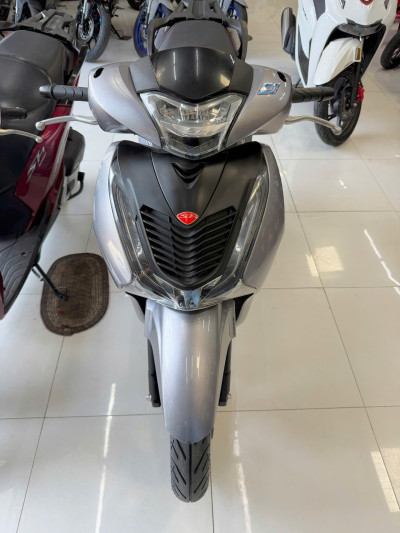 SH150 2017 Phuộc Ohlins Kèm, Góp 20 Triệu Nhận xe, Máy Zin Chất Lừ, Bán Xe