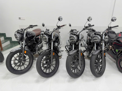 BÁN HONDA CB350 H'NESS MÀU XÁM SIÊU LƯỚT KÈM ĐỒ CHƠI LUÔN