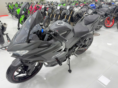 Bán Kawasaki Ninja 400 Đen 2021, Góp 40 Triệu Nhận Xe Tại Tấn Đạt Motor