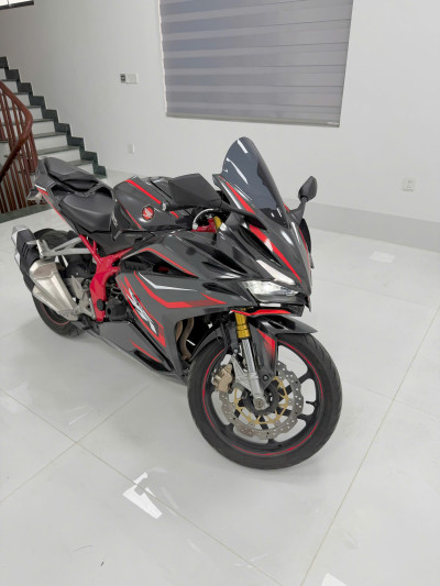 Bán CBR250RR 2020 Màu Đen, 30 Triệu Góp Nhận Xe Luôn Tại TẤN ĐẠT MOTOR