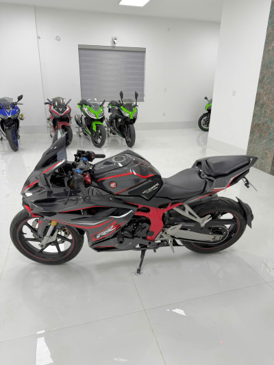 Bán CBR250RR 2020 Màu Đen, 30 Triệu Góp Nhận Xe Luôn Tại TẤN ĐẠT MOTOR