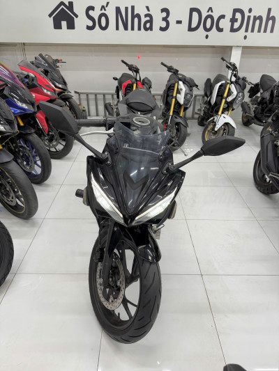 Bán CBR150R Đen Nhám 2018, Máy Nguyên Zin Chất, Góp 6 Triệu Nhận Xe