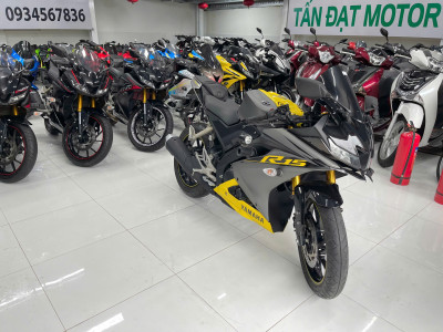 Bán R15v3 Vàng Xám Máy Zin, Góp 7 Triệu Nhận Xe Tại TẤN ĐẠT MOTOR