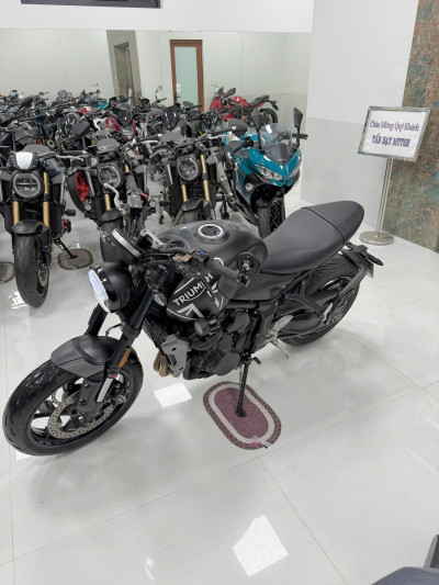 Bán Trident 660 Model 2023 Đen Nhám, Odo Hơn 7.000 Km, Siêu Mới