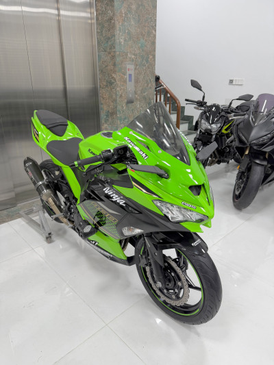 Bán Ninja 400 KRT Xanh Máy Zin Chất Giá Sinh Viên Tại Tấn Đạt Motor